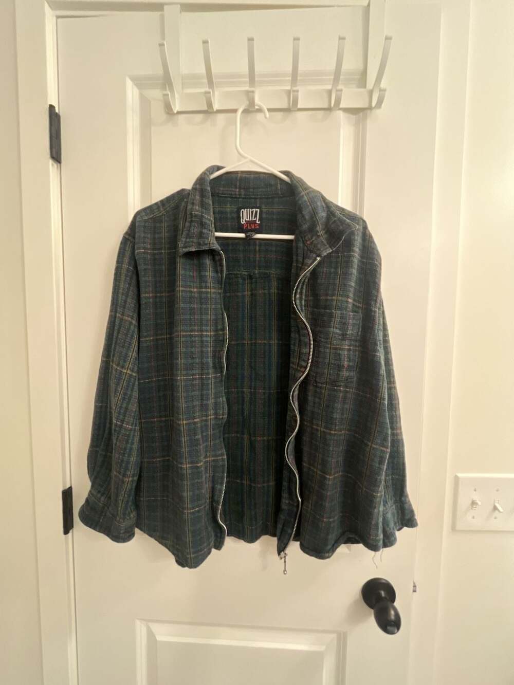 Quizz Plus Women's Green Plaid Zip-Up Cotton Flannel Jacket